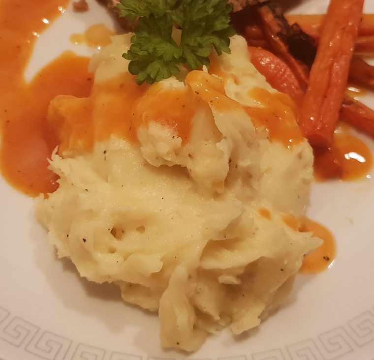 Hvidløgs-kartoffelmos