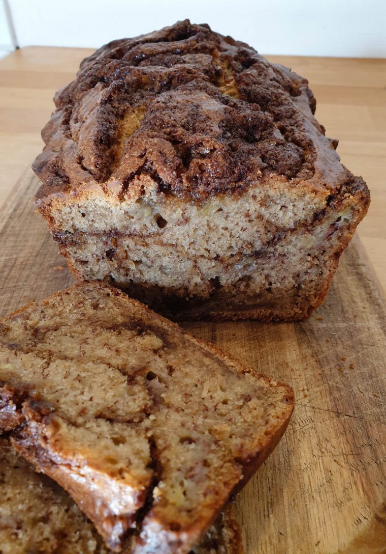 Bananbrød med kanelsnirkler
