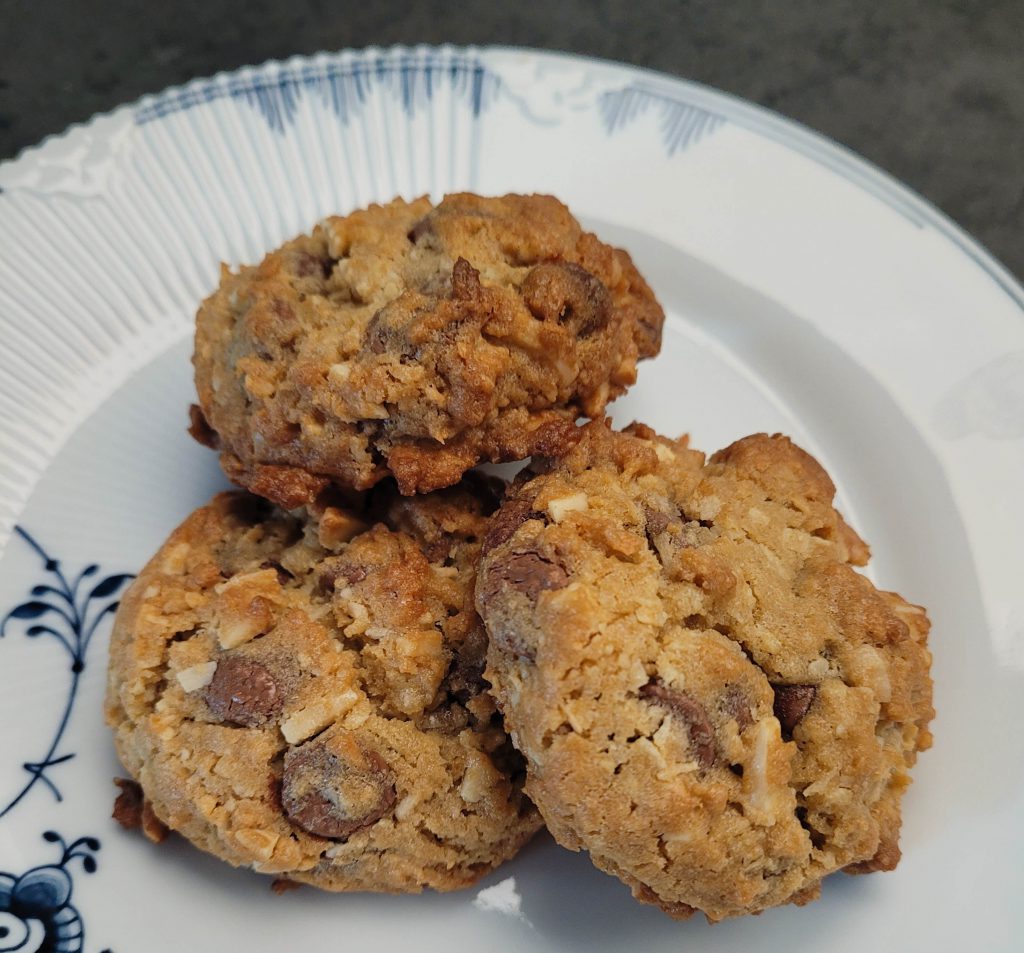 Almondjoy Cookies