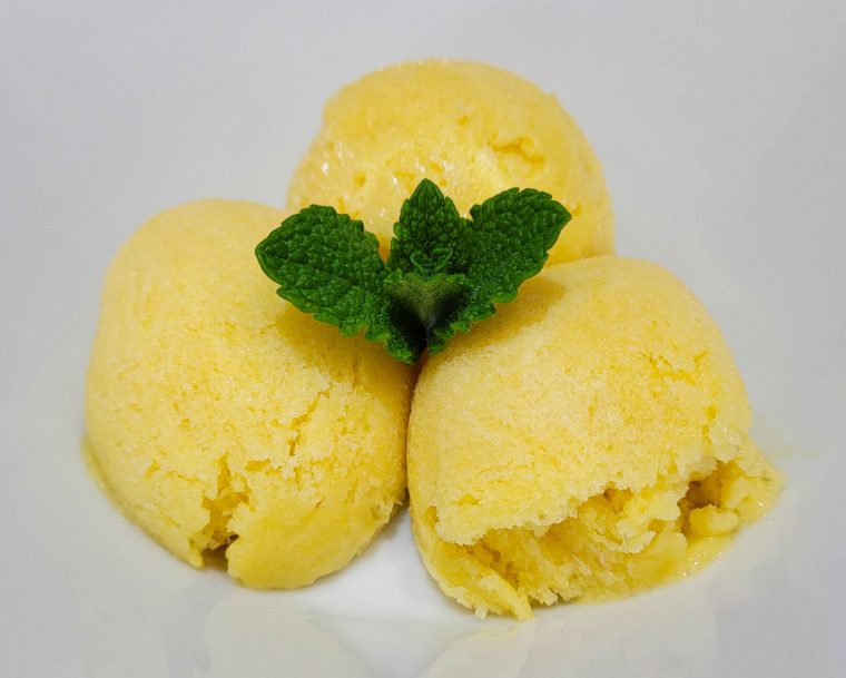 Mangois med kokosmælk