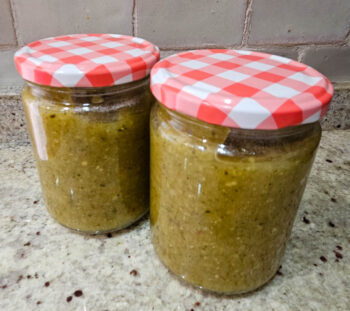 Grøn tomat relish