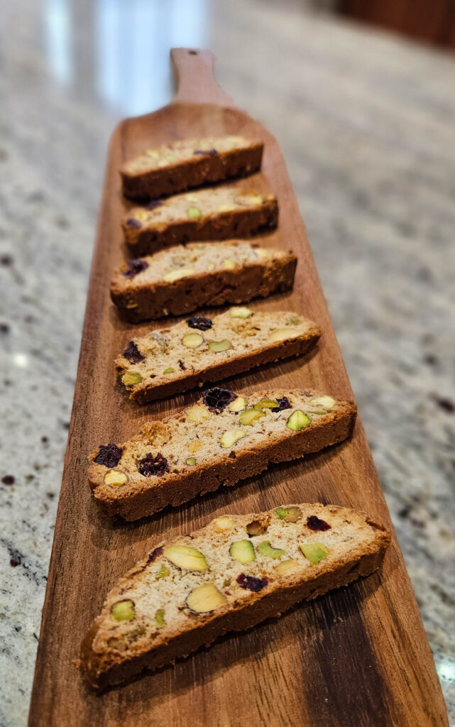 Biscotti med pistacienødder og tranebær
