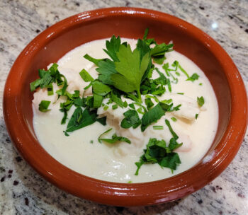 Store rejer i hvidløgscremesauce