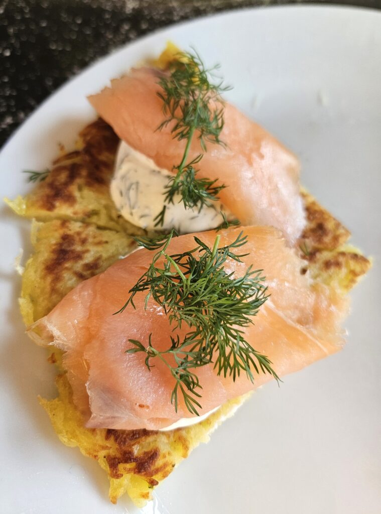 Kartoffel Latke med laks